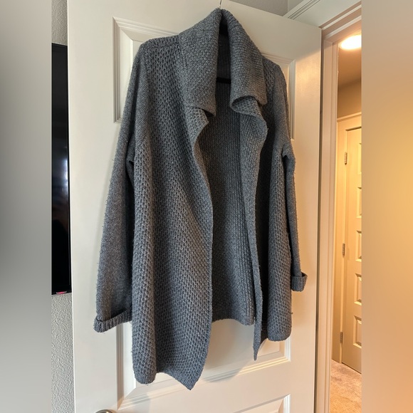Vince Textured Wool Blend Shawl Neck Open Cardigan in Gray - Picture 3 of 7